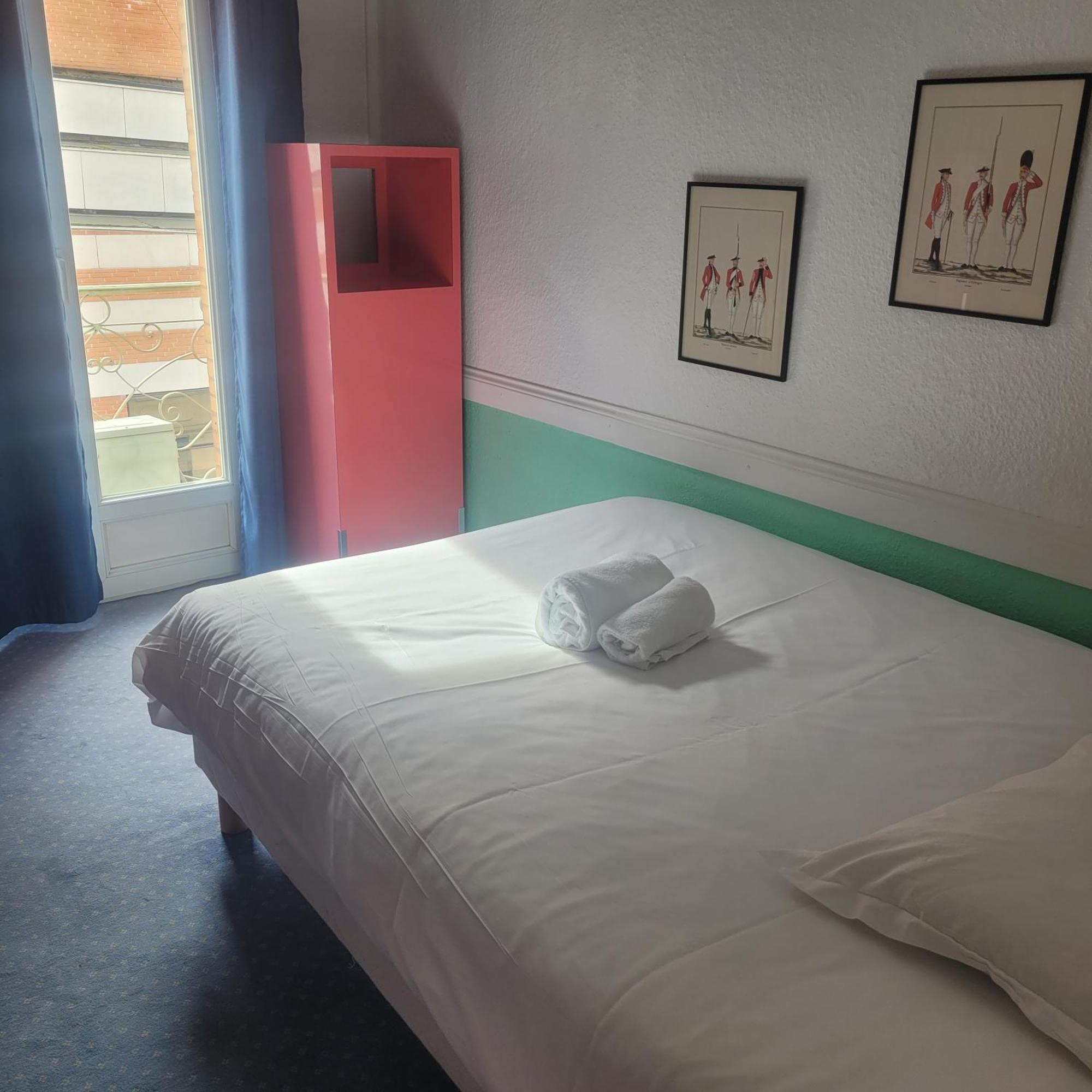Hostel Toulouse Wilson Esterno foto