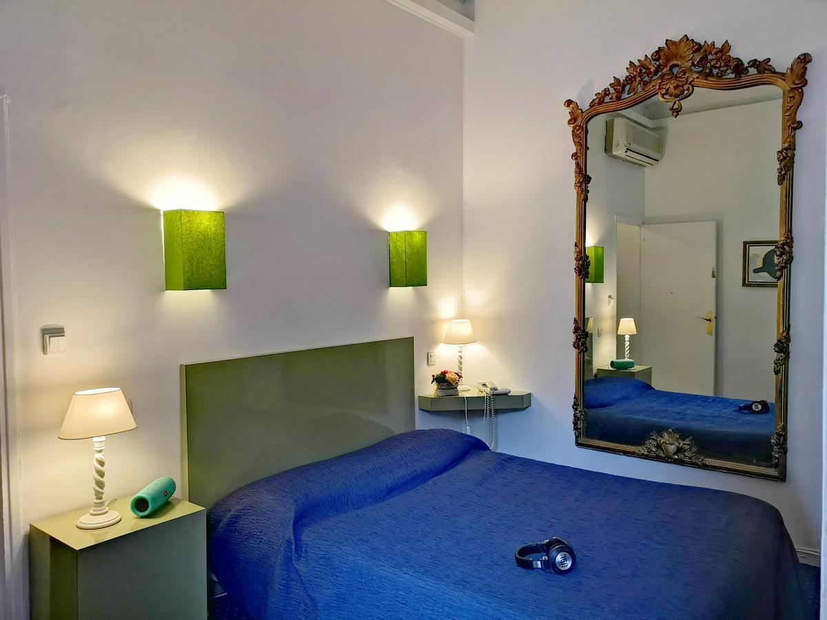 Hostel Toulouse Wilson Esterno foto